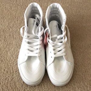 Vans Skate (Sk8) Hi -Top Sneaker - White - Unisex Sizing 8.5 Women/7…